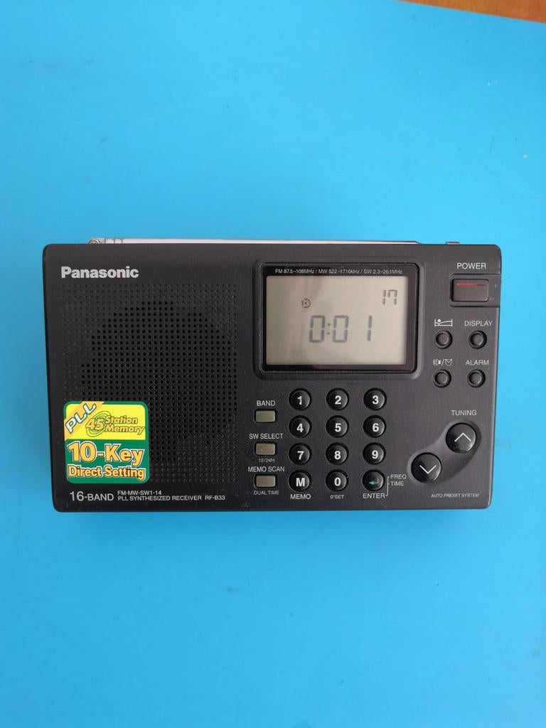 Panasonic 16 band RF-B33 World radio