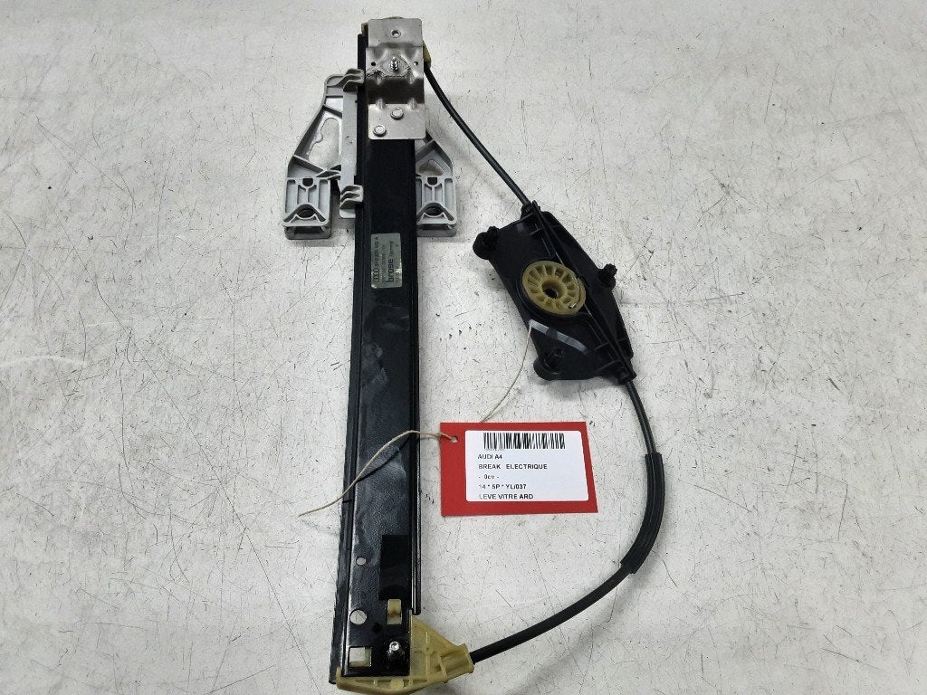 MECANISME VITRE ARRIÈRE DROIT Audi A4 Avant Quattro (B8), Auto-Union-Straße  1,
85057  Ingolstadt, DE, Info@audi.de, Audi, Utilisé