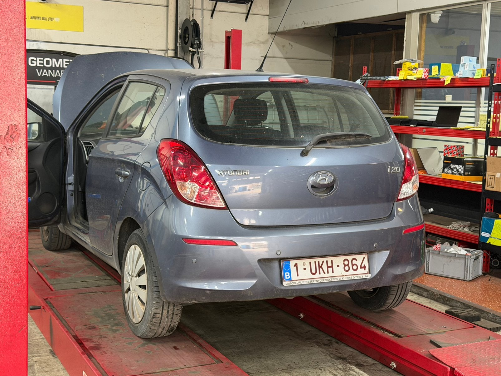Hyundai i20 essence - Ne démarrez pas ! ! ! Export, Argent ou Gris, Achat, Boîte manuelle, 5 portes