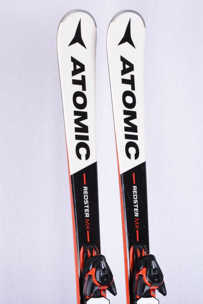 Skis ATOMIC REDSTER MX 149 ; 157 ; 165;173 cm, noyau en bois, Carving, Skis, 140 à 160 cm, Utilisé