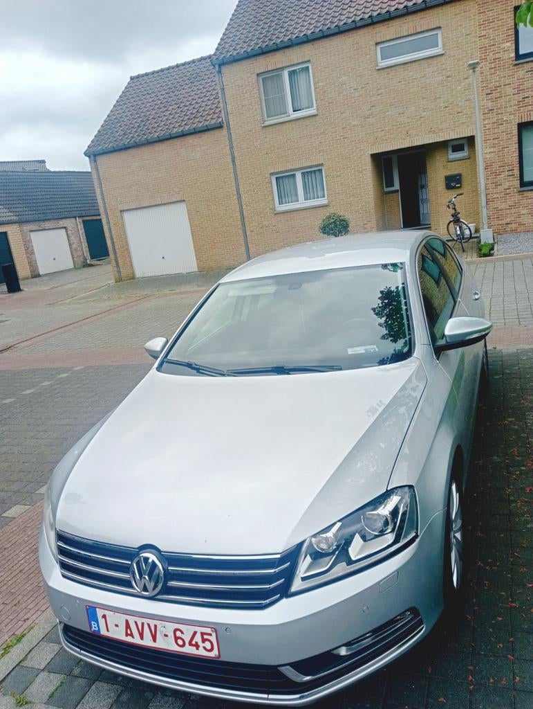 VW PASSAT 2.0, Stof, 5 deurs, Particulier, Zilver of Grijs