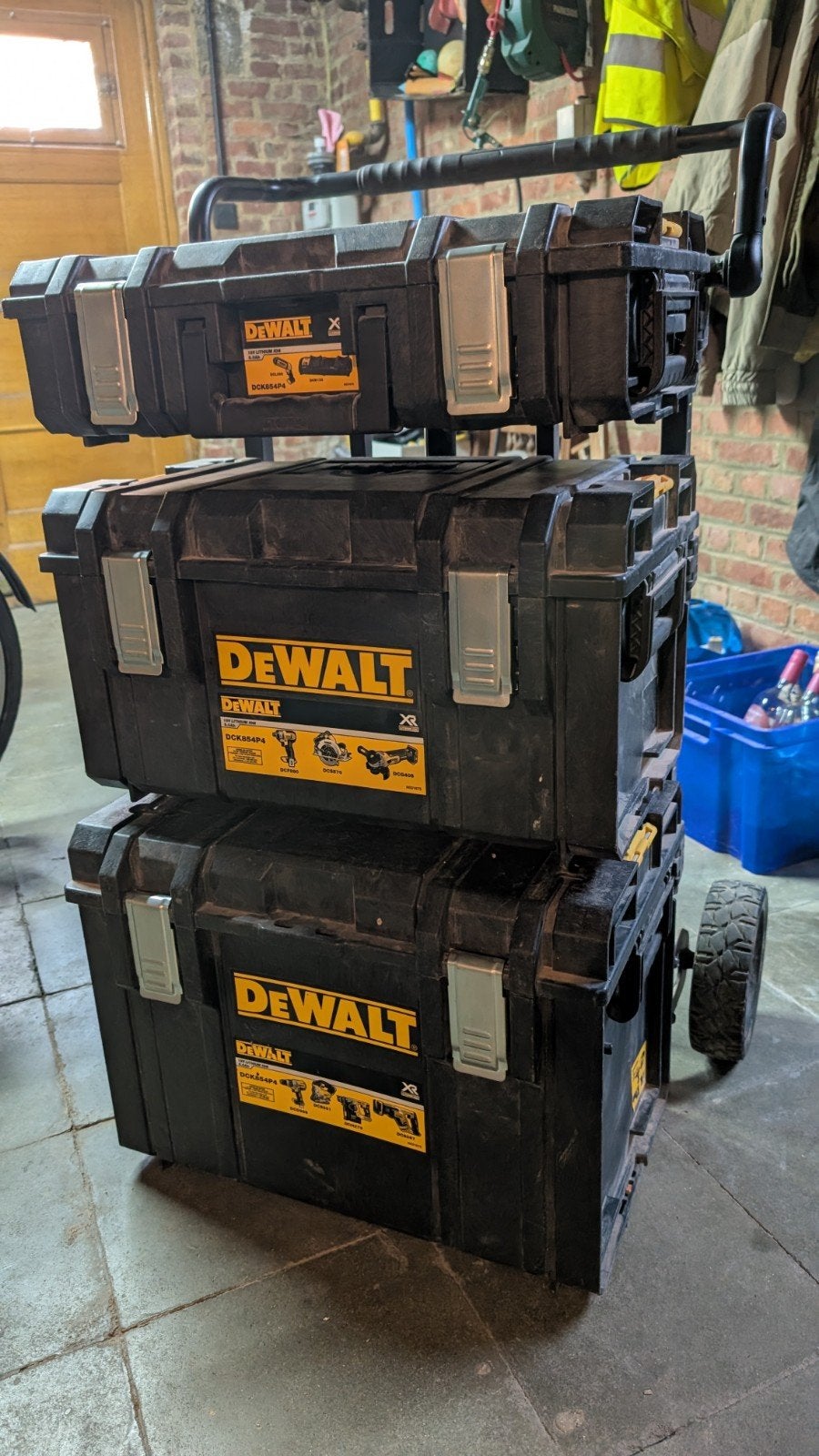 DeWalt ToughSystem 1.0 Set: Trolley met inleg, Ophalen