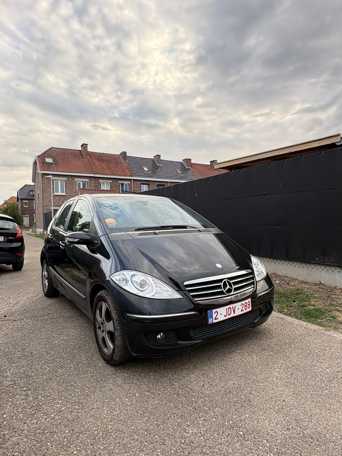 Mercedes A180 D, Auto's, 90 kW, Zwart, Zwart, 5 deurs