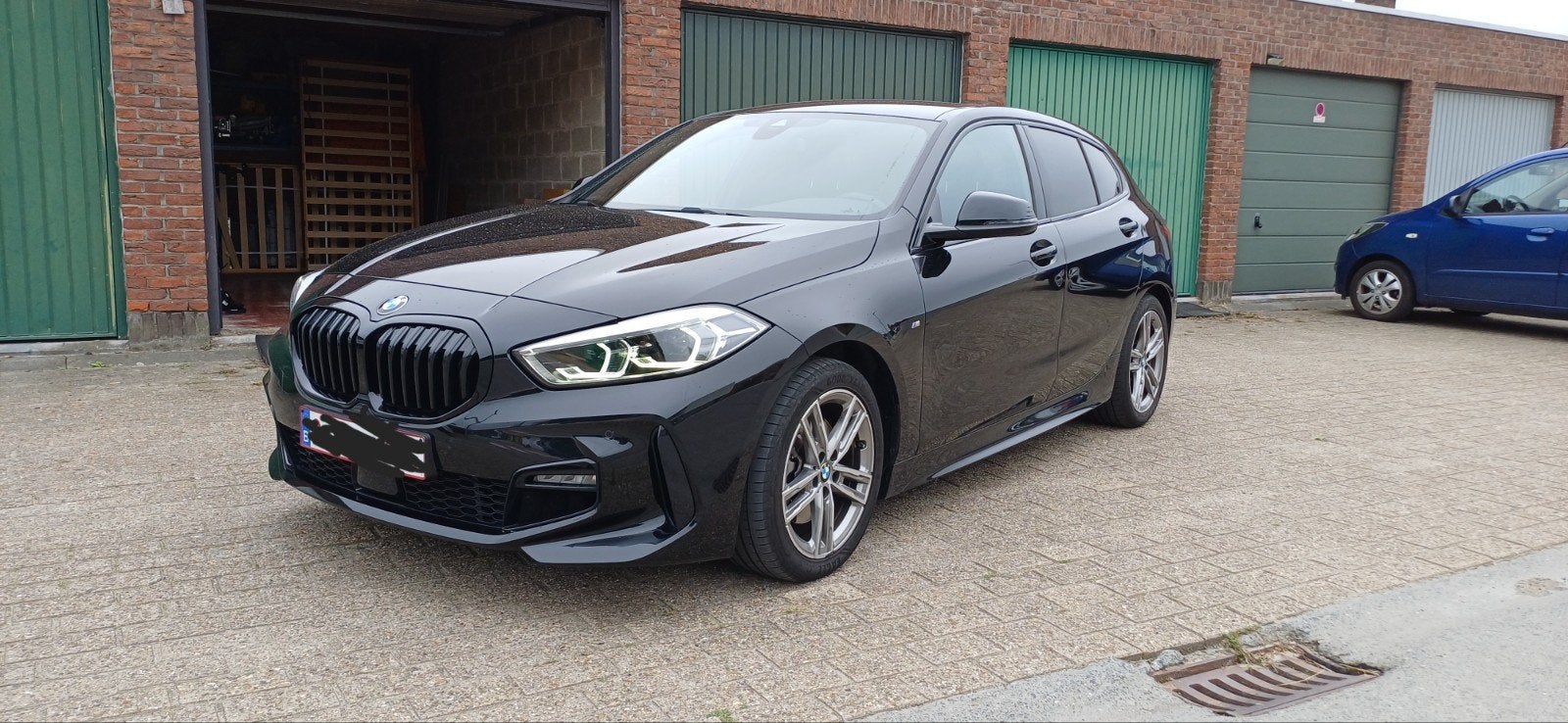 BMW 1reeks M-pack 13700km doe een goed bod, Autos, Achat, Euro 6, Alarme, Bleu