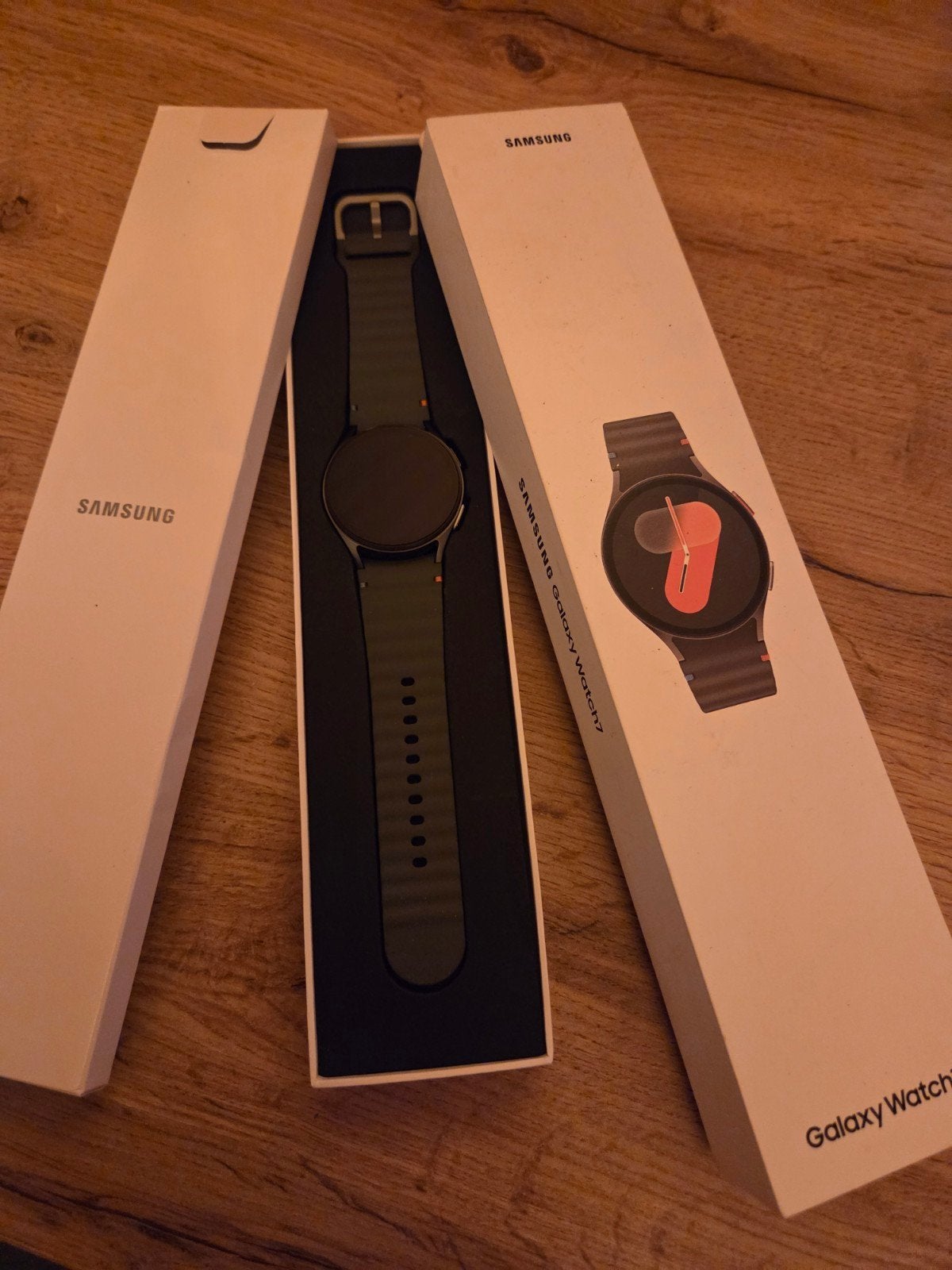 samsung watch 7 40mm état impeccable avec chargeur porté une, Handtassen en Accessoires, Smartwatches, Ophalen, Conditie