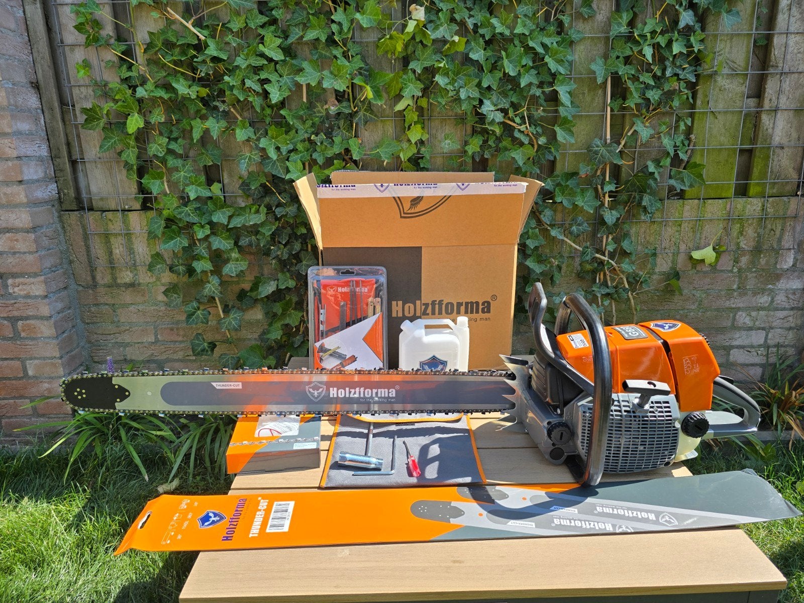 Nieuwe benzine kettingzaag Holzfforma G660 + Garantie 90cm, Ophalen of Verzenden, Nieuw, Benzine