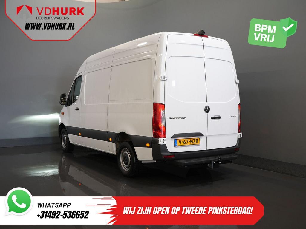 Mercedes-Benz Sprinter 317 CDI Aut. L2H2 3.5t Trekverm./ LED, Auto's, Automaat, Parkeersensor, Wit, Mercedes-Benz