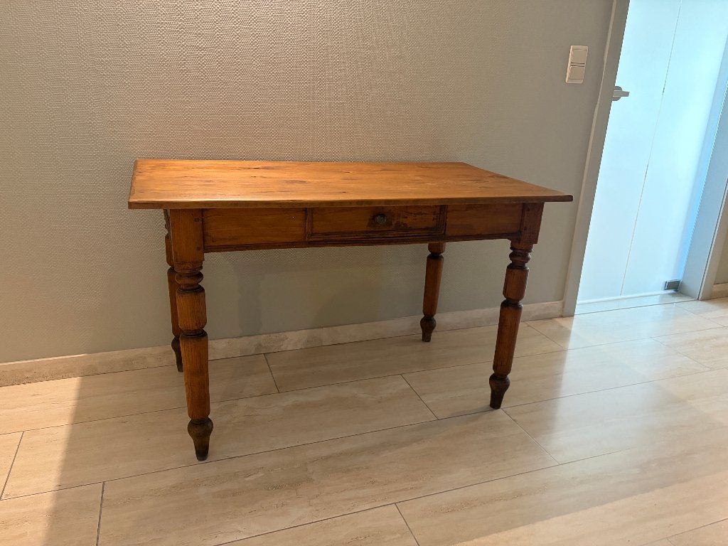 mooie vintage tafel, Huis en Inrichting, Ophalen, Gebruikt, 100 tot 150 cm, Grenenhout