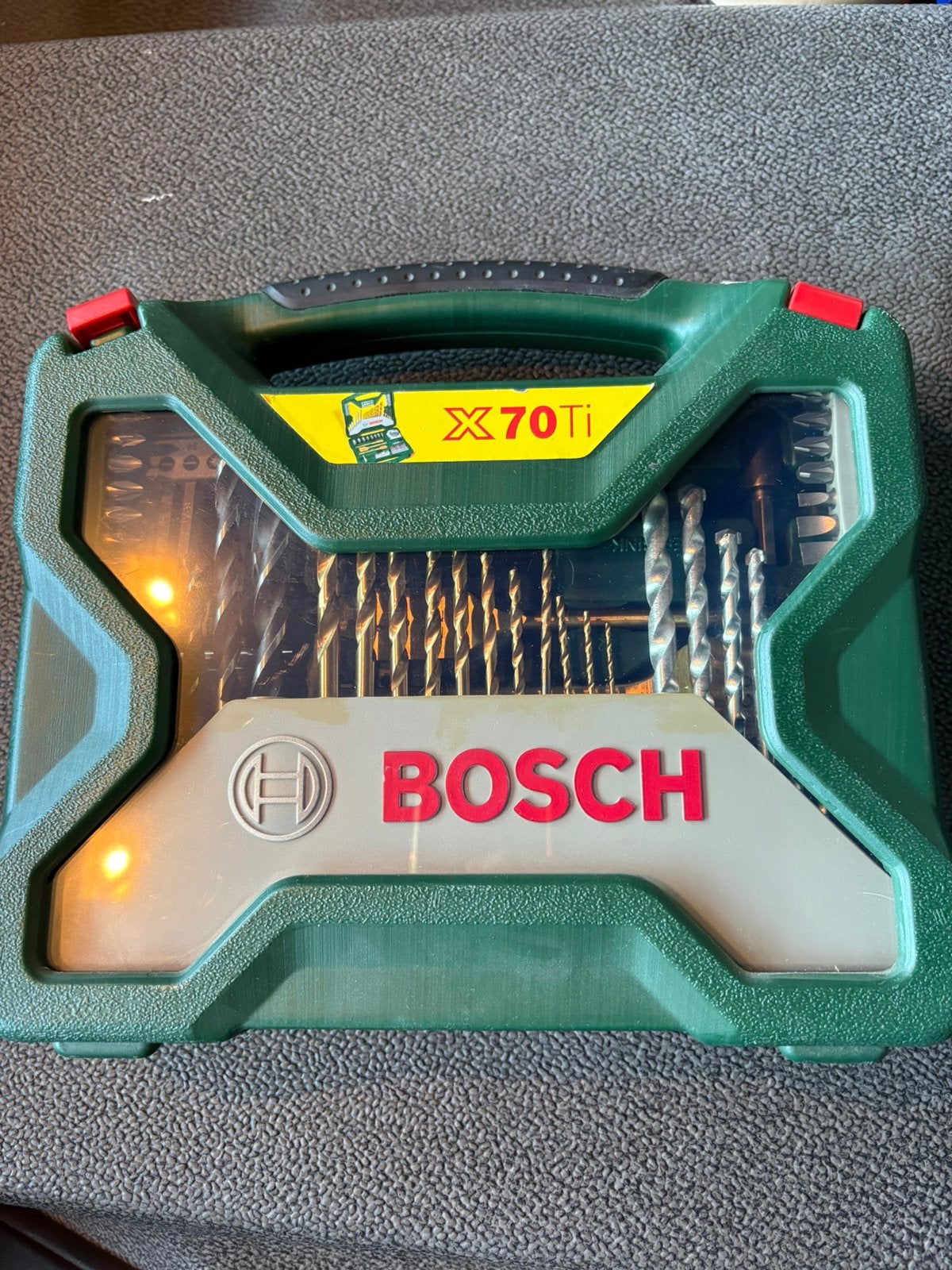 Ensemble de 70 forets et embouts Bosch X70Ti, Enlèvement ou Envoi, Comme neuf