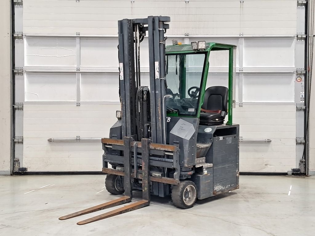 Combilift C2500CBE, Articles professionnels, Machines & Construction | Chariots élévateurs & Transport interne, 2000 à 3000 kg