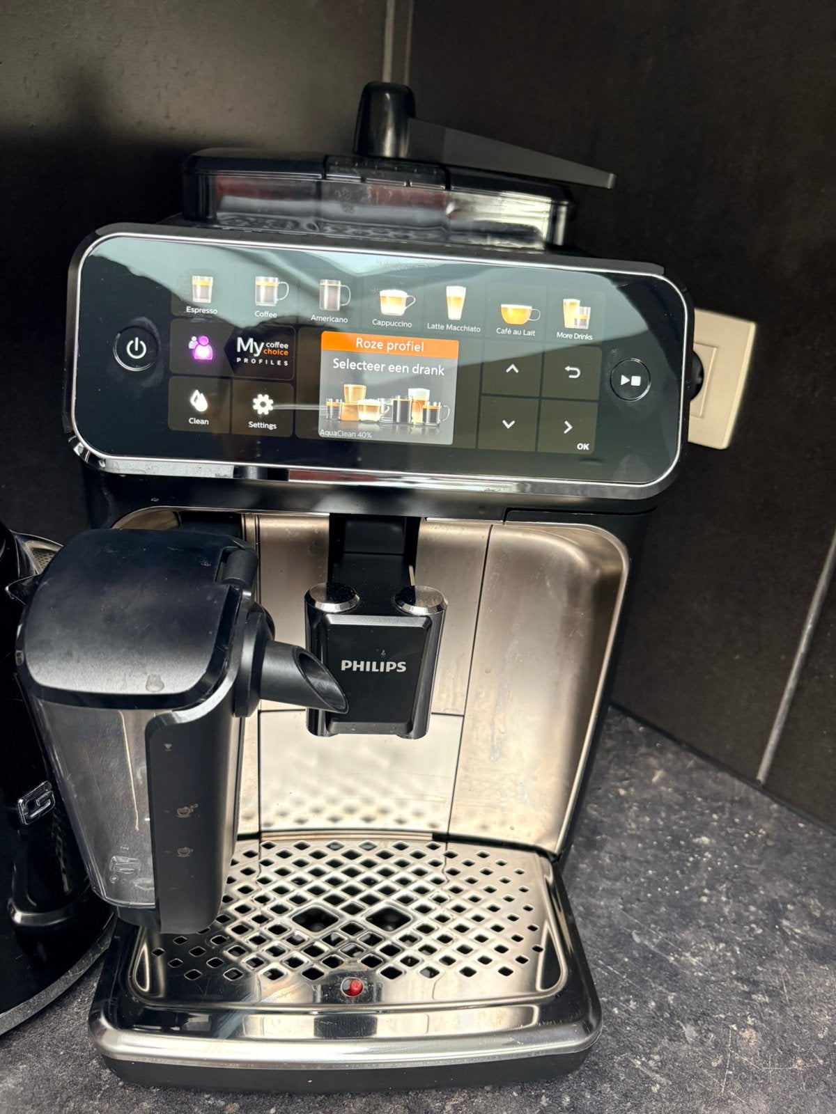 Philips latte go 5400, Ophalen, Zo goed als nieuw, Koffiemachine