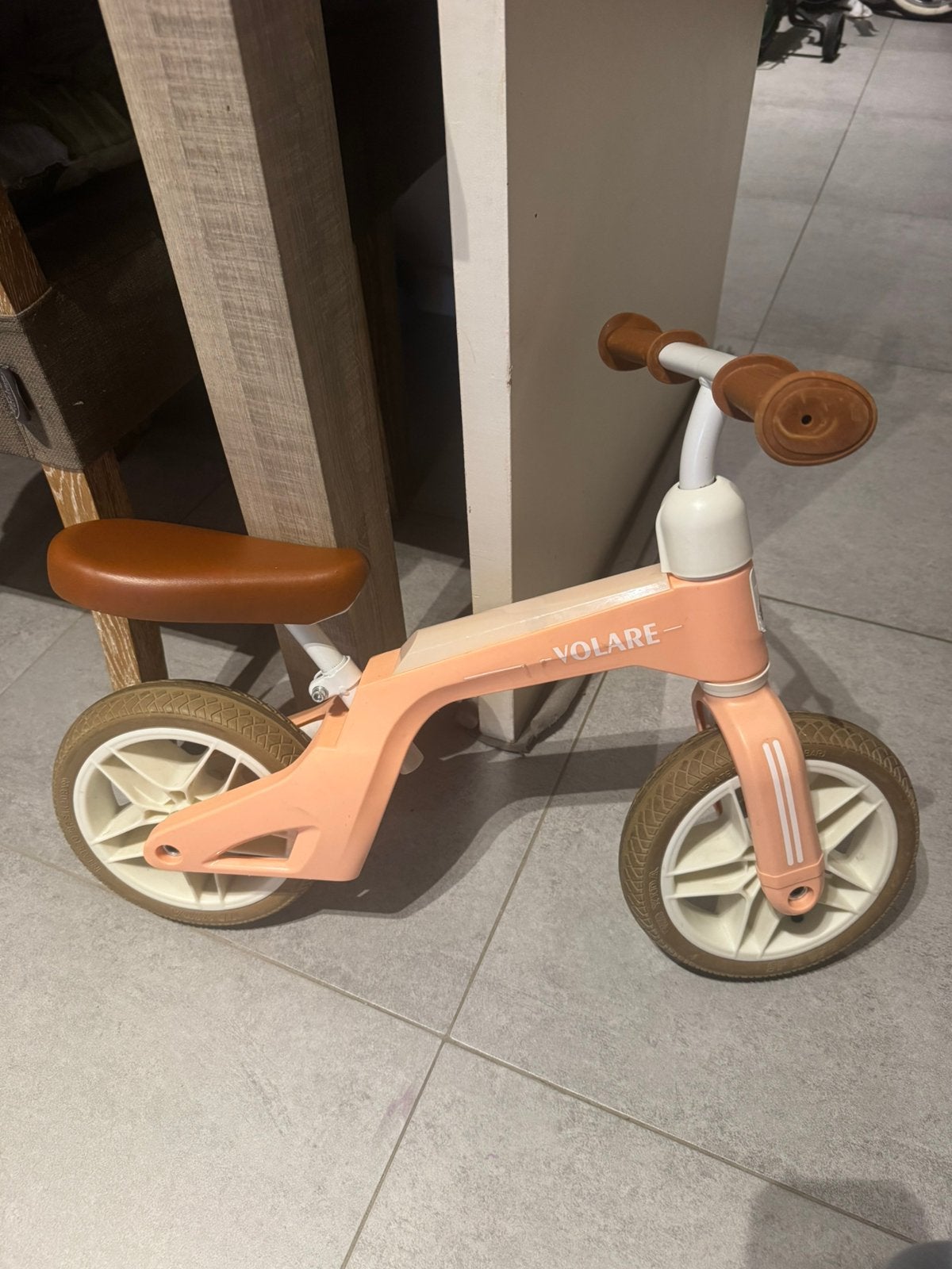 Loopfiets Volare — zeer goede staat, Ophalen, Zo goed als nieuw