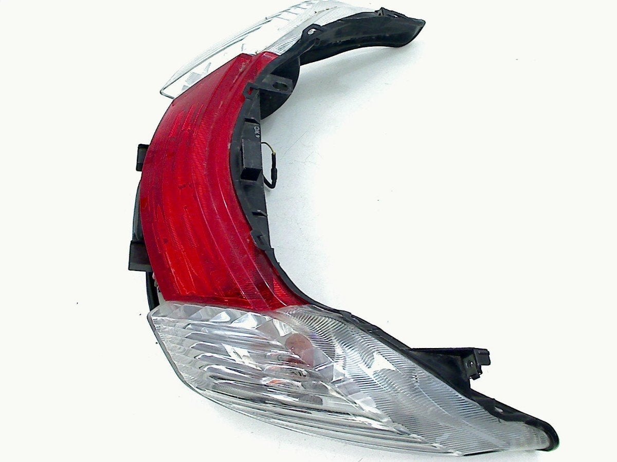 FEU ARRIÈRE Yamaha YP 250 R X-MAX 2005-2009 (YP250R 5GJ), Motos, Dhr. S. di Majo, Utilisé, Info@cama-motorparts.nl, P.J. Troelstraweg 8 8
3144 CX  MAASSLUIS, NL