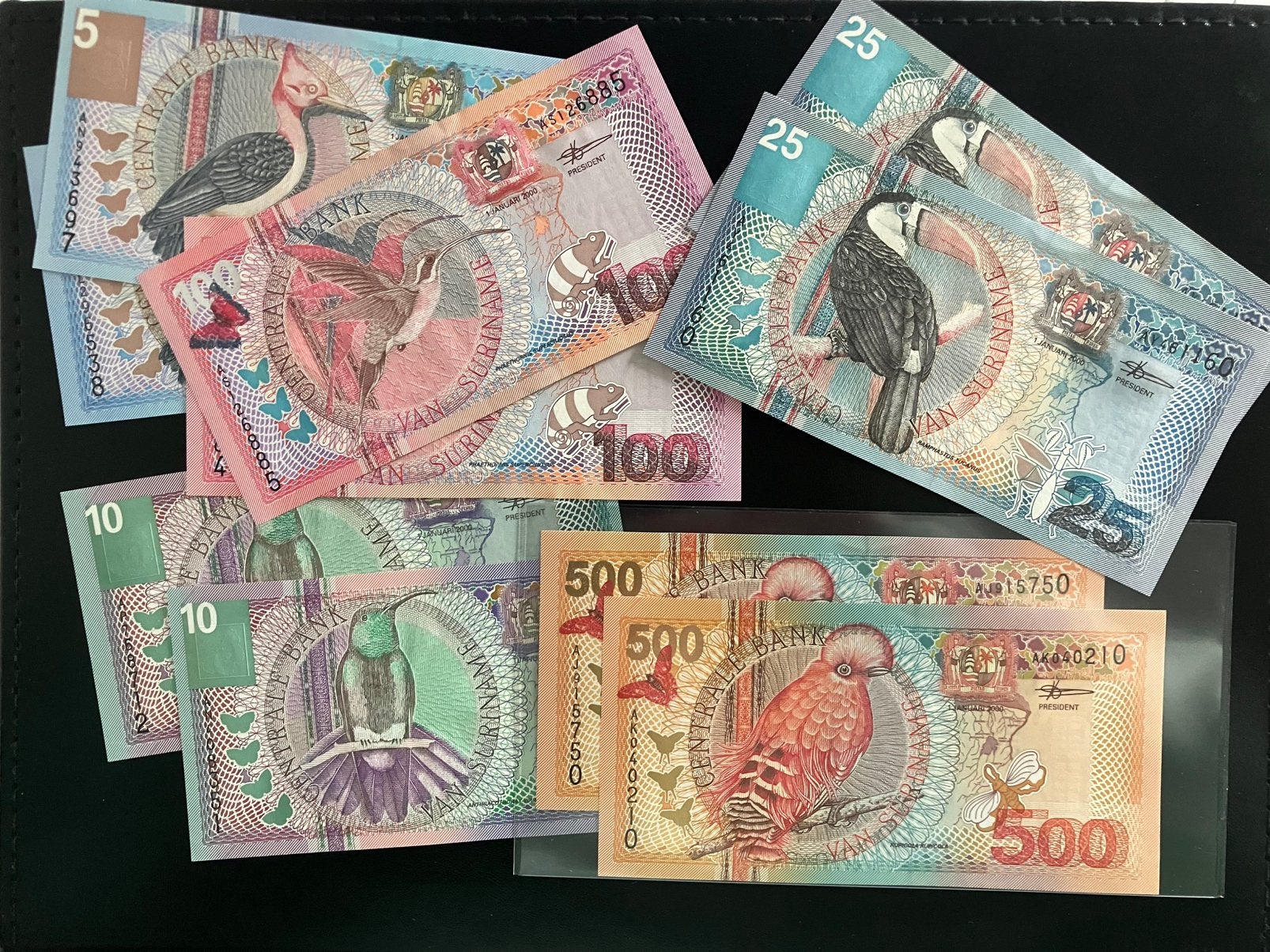 10 billets en florin surinamais en parfait état, Enlèvement ou Envoi