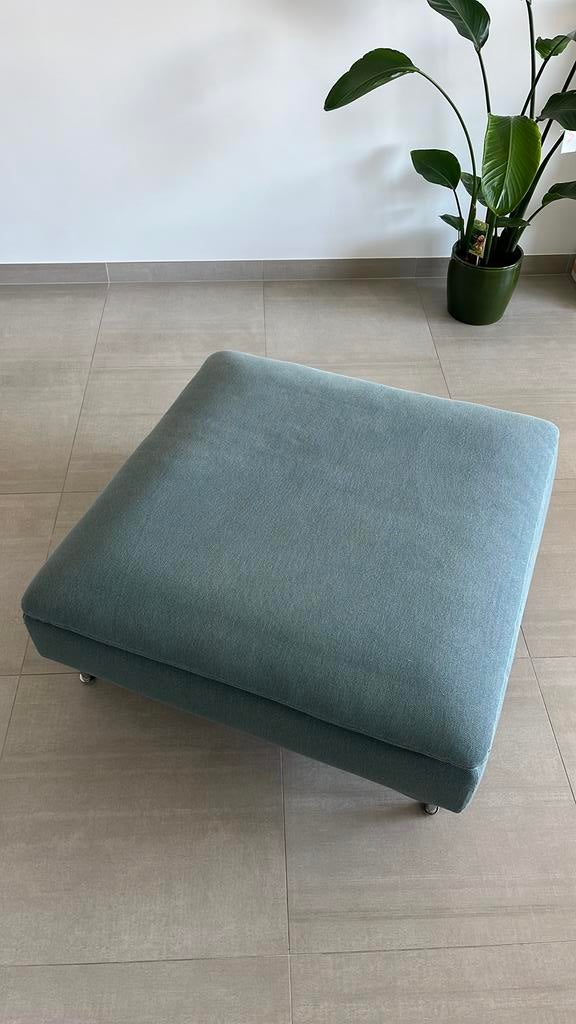 Grote blauwgrijze poef / hocker, Ophalen, Zo goed als nieuw