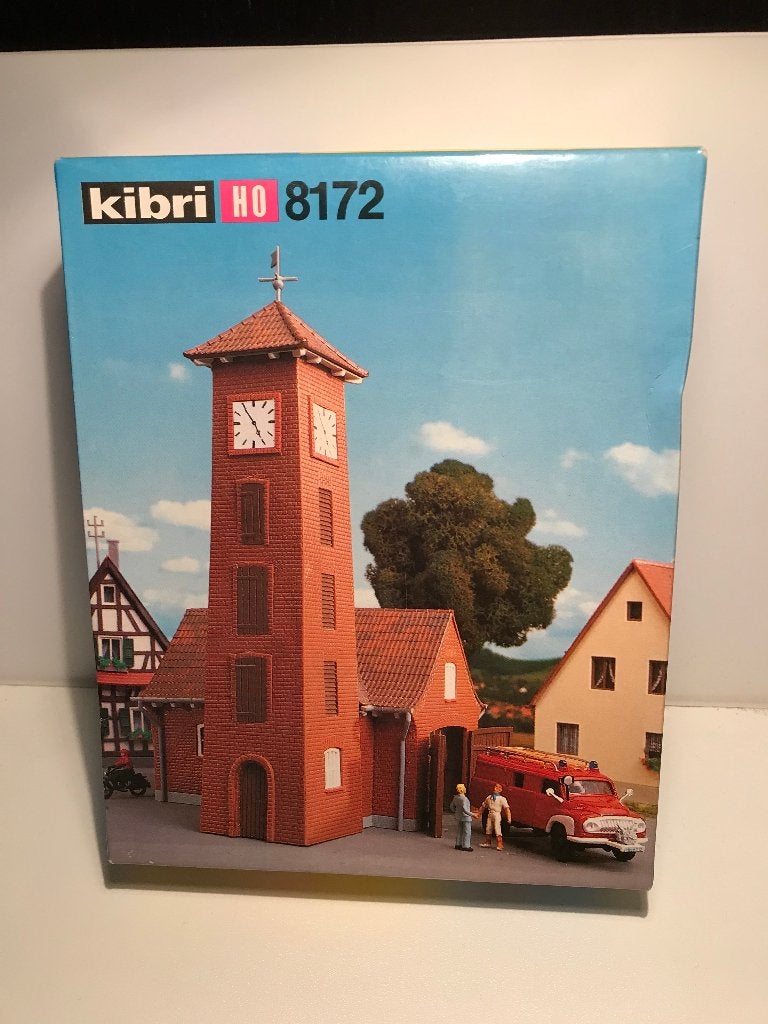 CASERNE DE POMPIERS - KIBRI 8172 - 1:87, Neuf, Autres marques, Pont, Tunnel ou Bâtiment, Courant continu ou Courant alternatif