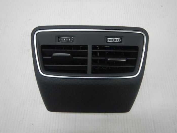 Luchtrooster achter Audi E-Tron (22744249), Ophalen of Verzenden, Gebruikt
