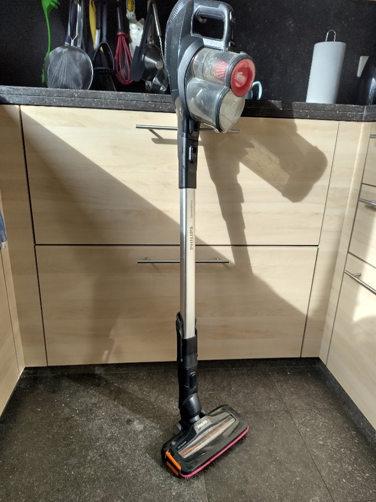 Draadloze staafstofzuiger Philips Speedpro, Ophalen, Gebruikt, Philips, Geschikt voor tapijt