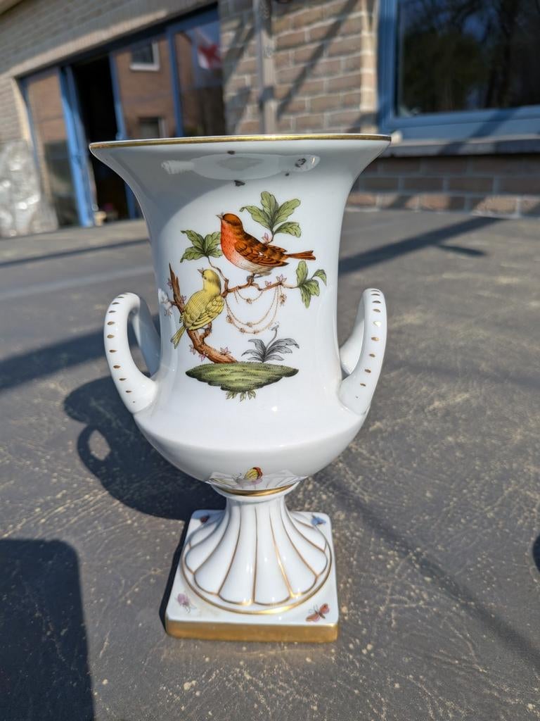 Vase en porcelaine, oiseaux peints à la main, Enlèvement