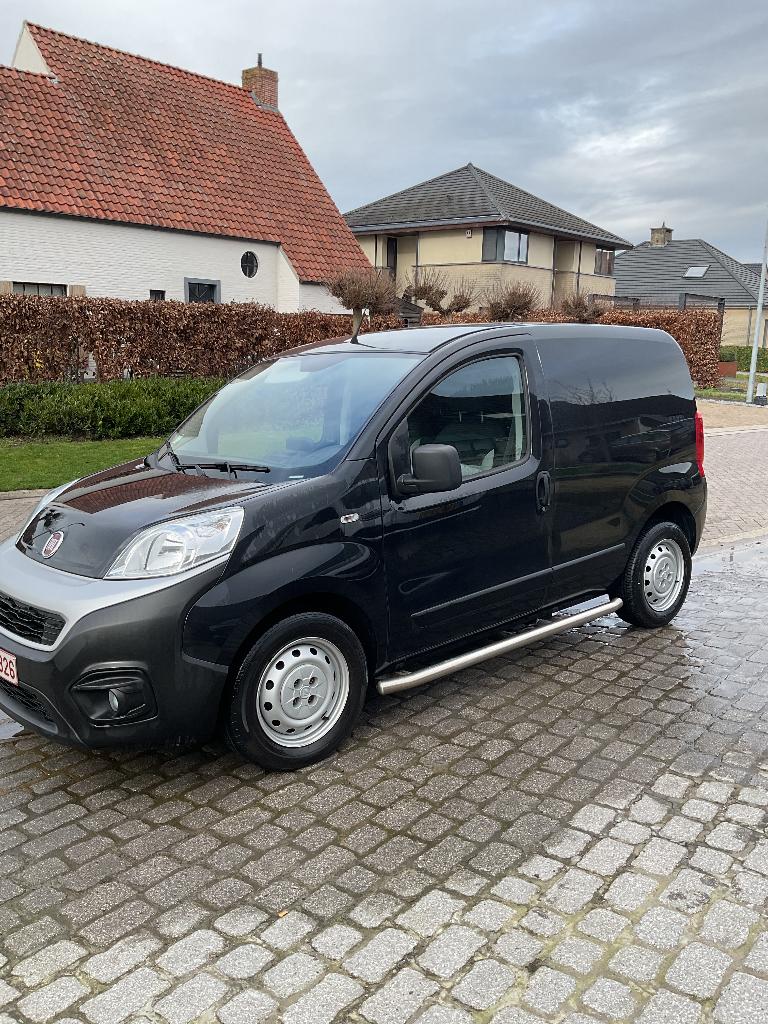 Fiat Fiorino Professional, Auto's, Fiat, Voorwielaandrijving, 4 deurs, Stof, 4 cilinders