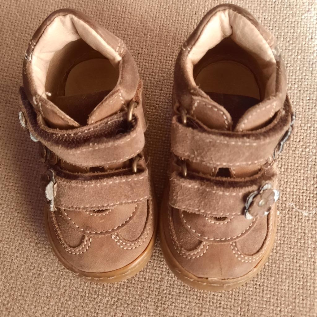bruine , hoge BABYSCHOENEN - OLIVER STRELLI - maat 19, Meisje, Ophalen of Verzenden, OLIVER STRELLI, Schoenen