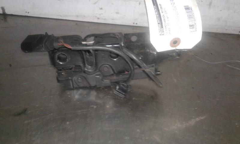 SERRURE CAPOT Audi TT (8J3) (|8J0823509A|8J0823509C|), Utilisé, Audi