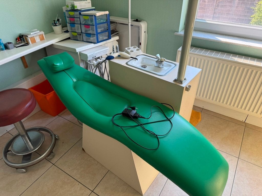 Fauteuils dentiste/orthodontiste, Enlèvement