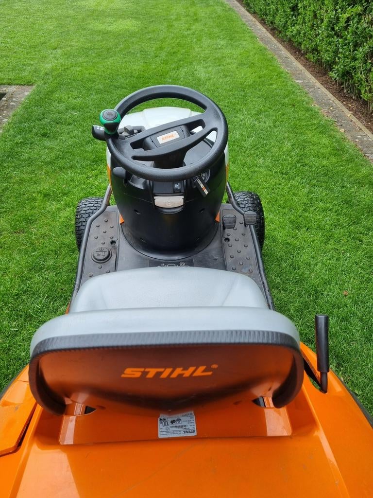 Stihl zitmaaier, Enlèvement
