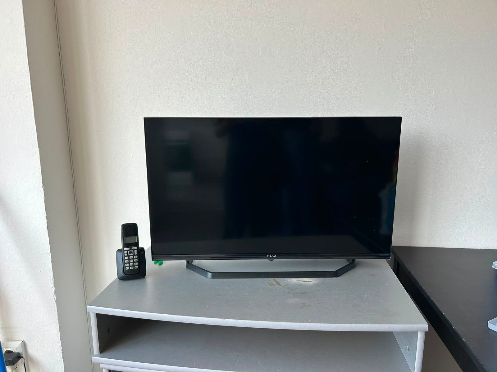 Zwarte televisie, Audio, Tv en Foto, Televisies, Gebruikt, HD Ready (720p), 80 tot 100 cm, Smart TV