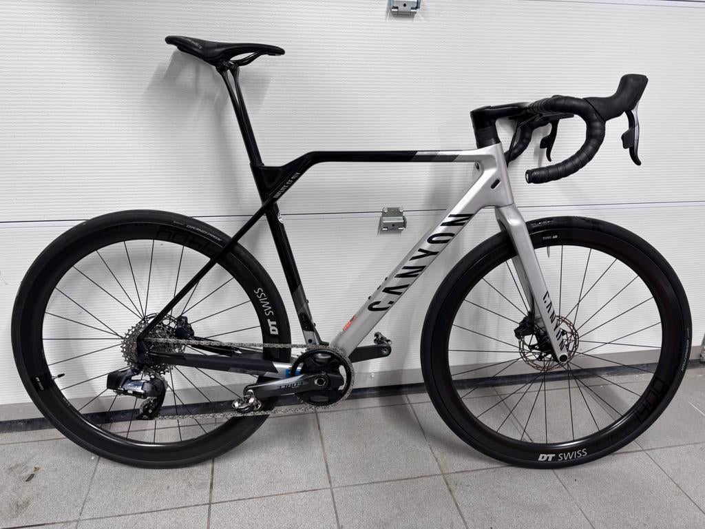 Gravel | Canyon Inflite CF SLX 9 2022 maat: M (nieuwe kader), Fietsen en Brommers, Ophalen, Zo goed als nieuw