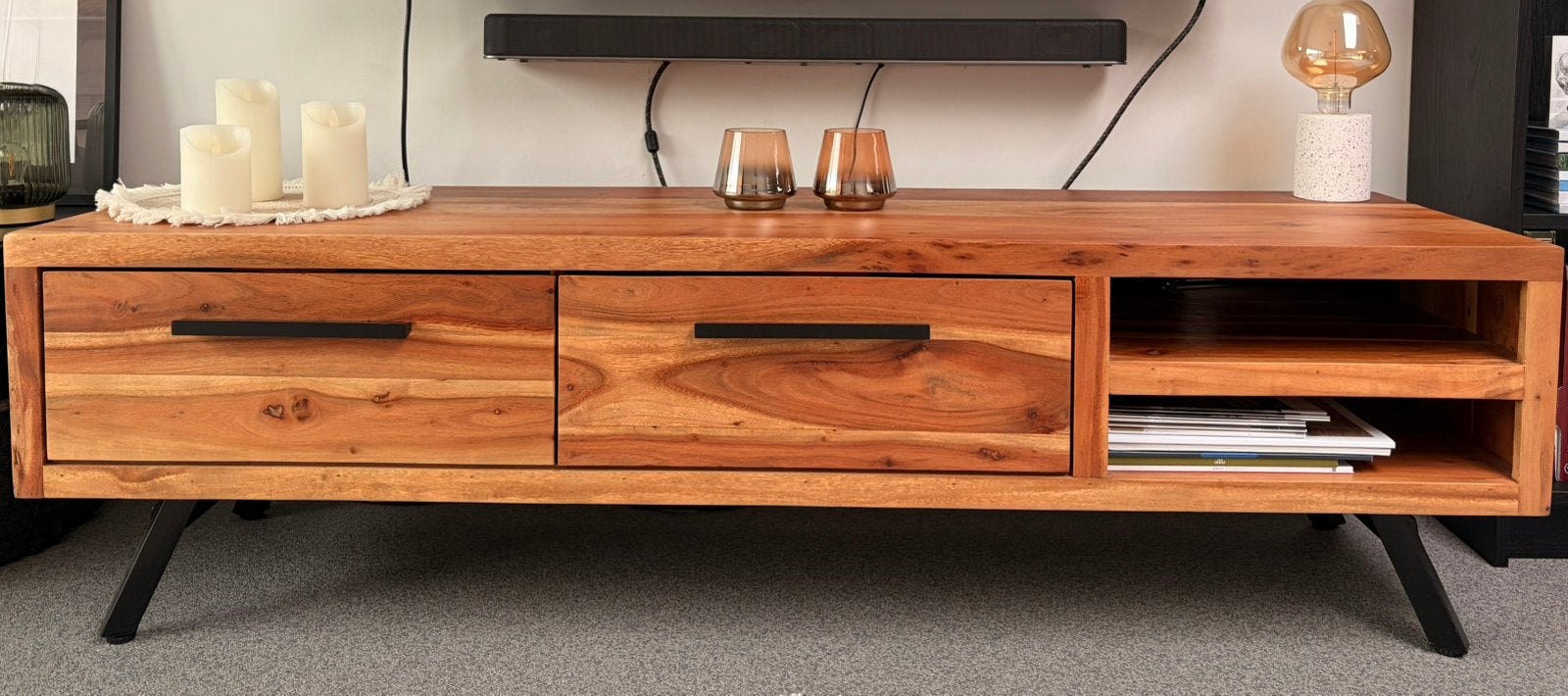 Staand TV meubel acacia hout/metaal, 150 tot 200 cm, Zo goed als nieuw, Minder dan 100 cm, 25 tot 50 cm