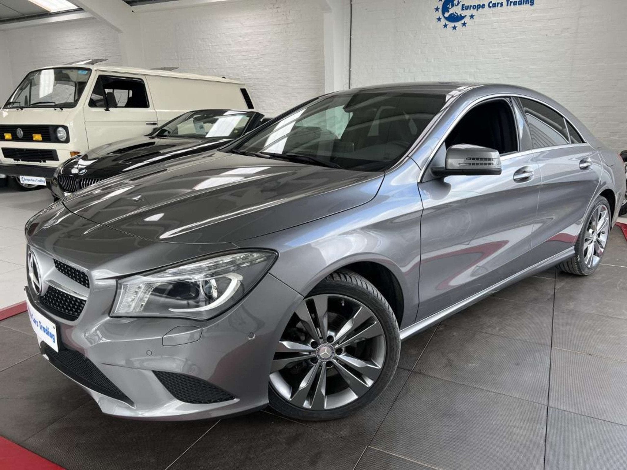 Mercedes-Benz CLA-Klasse 180 FASCINATION 180D 180 D 1ÈRE MA, Autos, Achat, Entreprise, 109 g/km, Noir