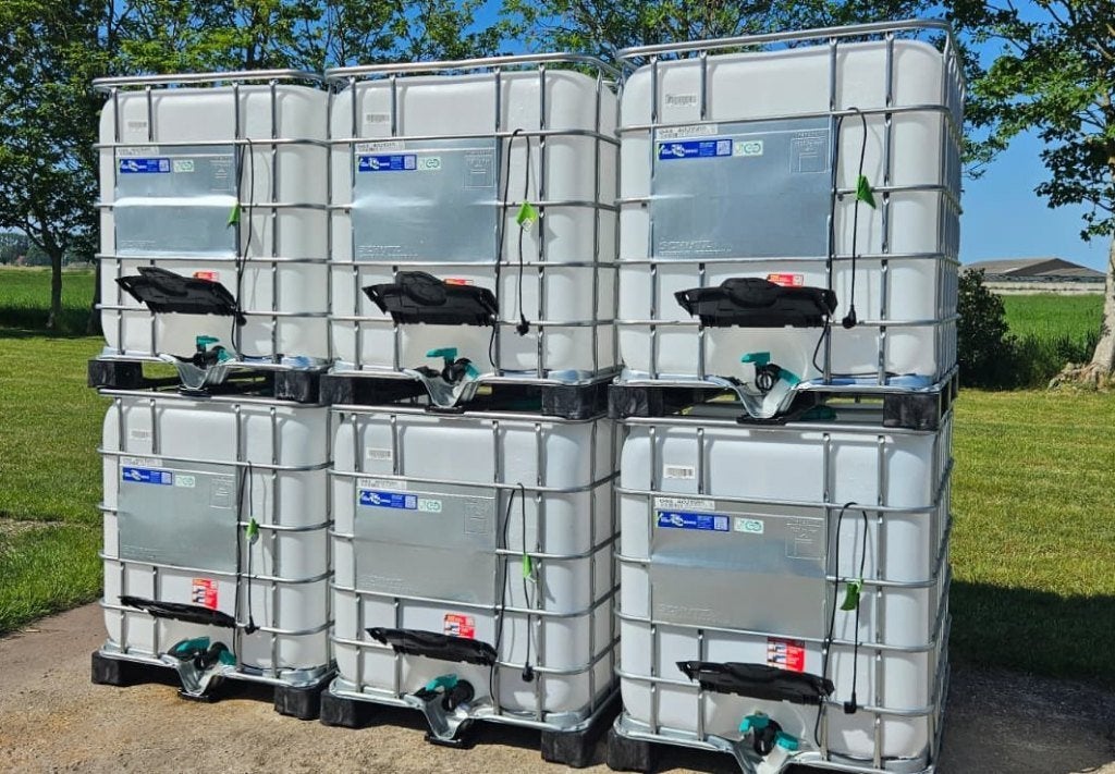 IBC chauffés avec palette en PVC, 150 litres ou plus, Enlèvement ou Envoi, Comme neuf, Avec robinet