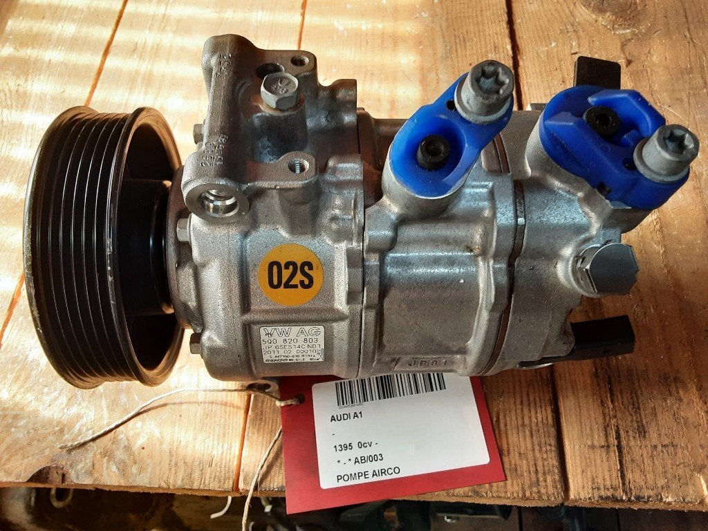 AIRCO POMP Audi A1 (8X1 / 8XK) (01-2010/10-2018) (5Q0820803), Gebruikt, Mevr. I. Hauben, Audi, Rue de l'Espoir 34 34
4030  GRIVEGNÉE, BE