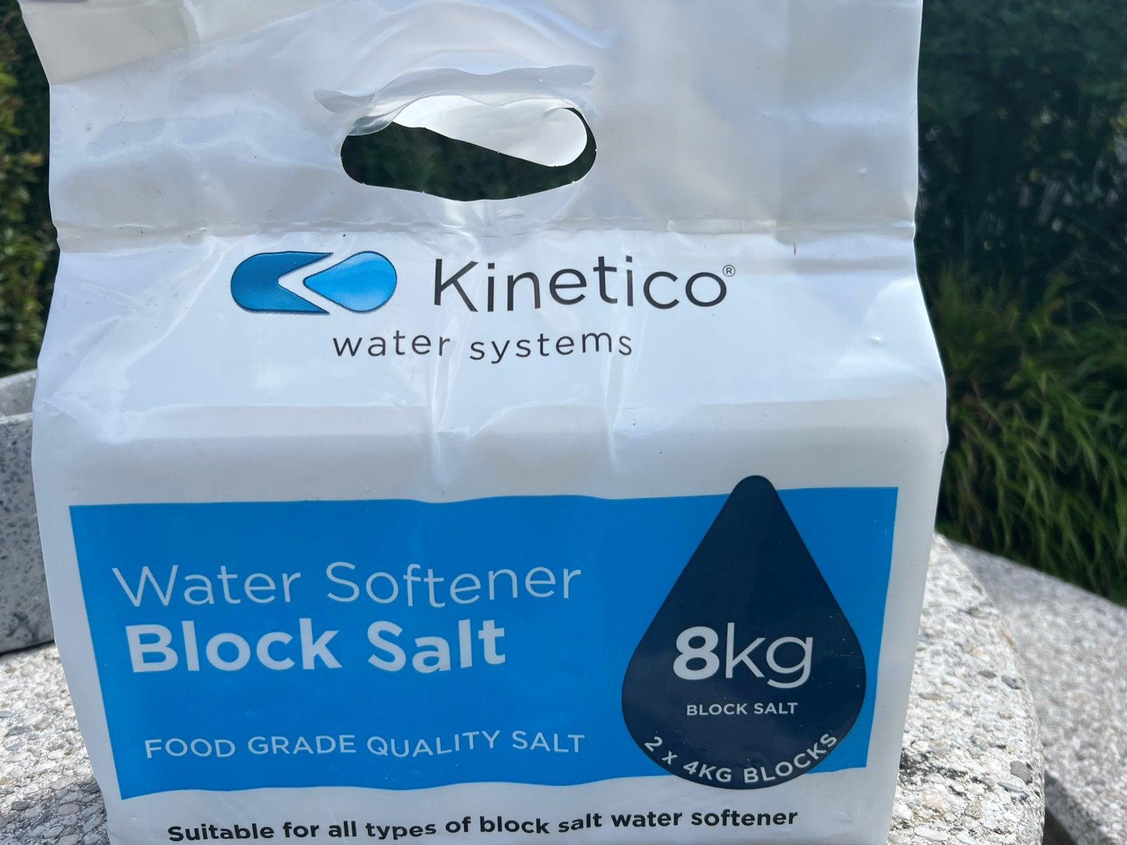 Kinetico 8kg zoutblokken 17 stuks! Per pak 7€, Electroménager, Adoucisseurs d'eau, Enlèvement, Comme neuf