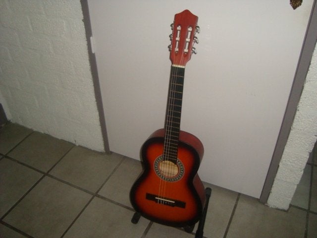 Aussi bonne que neuve : guitare classique Gomez modèle 1/2, Musique & Instruments, Enlèvement ou Envoi, Comme neuf, Guitare classique ou espagnole