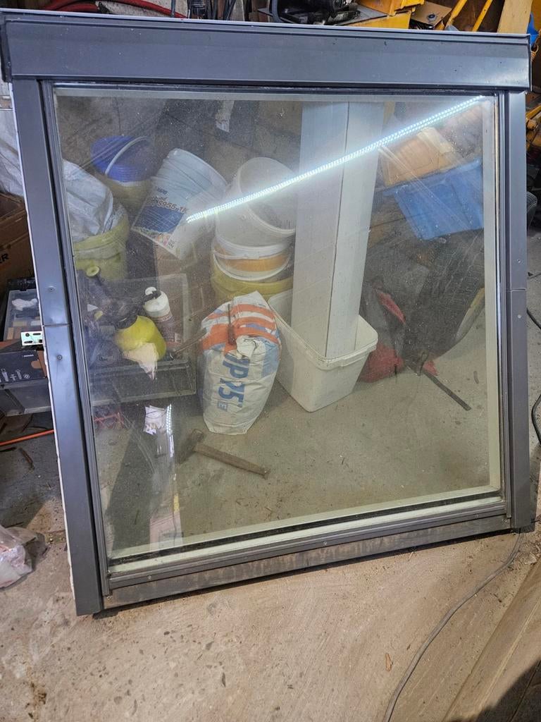 VELUX UK08/ MK08 134x140, Enlèvement