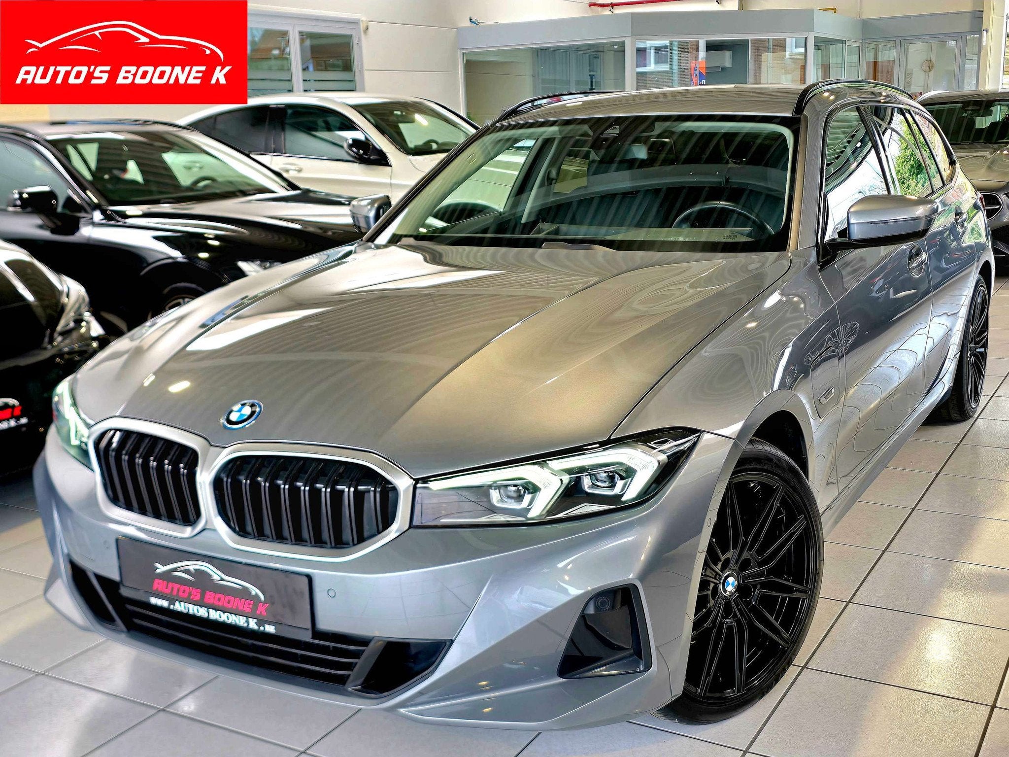 BMW 320 Touring 320eA PHEV / Hybride / 272 pk / Facelift, Auto's, Automaat, 1998 cc, Gebruikt, Zwart