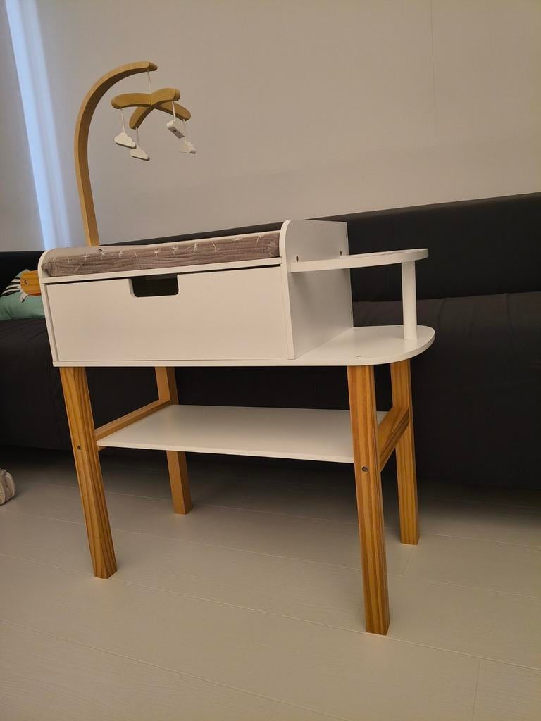 Poppen verzorgingstafel, Ophalen