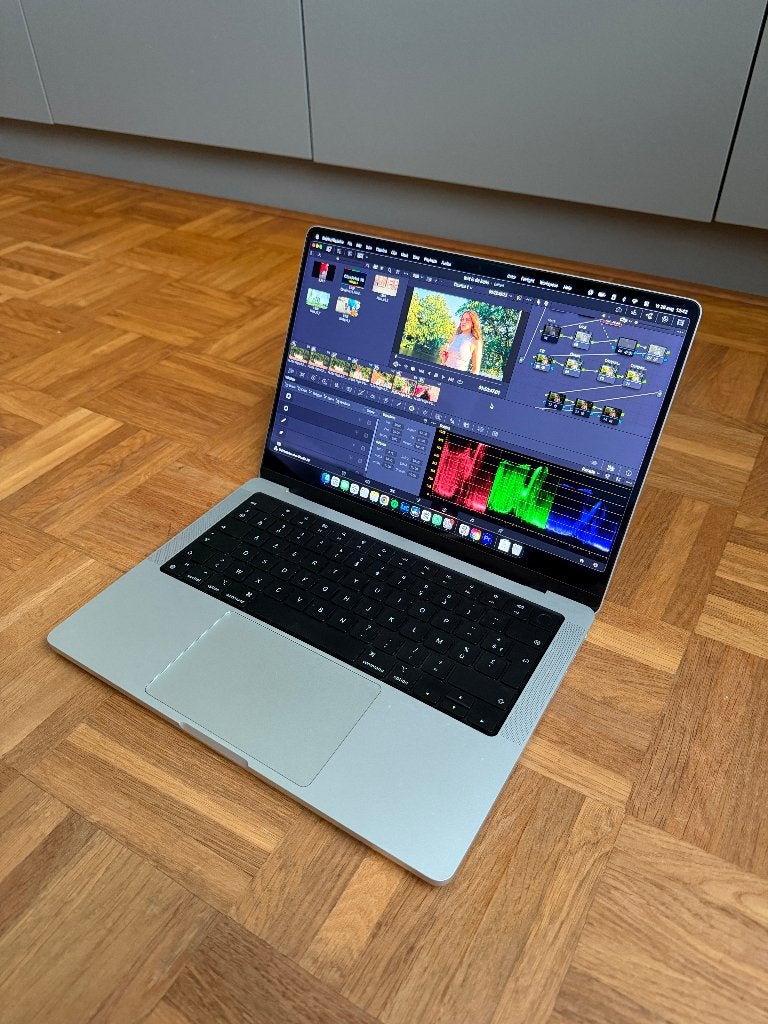 14" MacBook Pro - Apple M2 Max-chip 32GB RAM, Informatique & Logiciels, Apple Macbooks, MacBook Pro, 32 GB, Autres tailles, Comme neuf