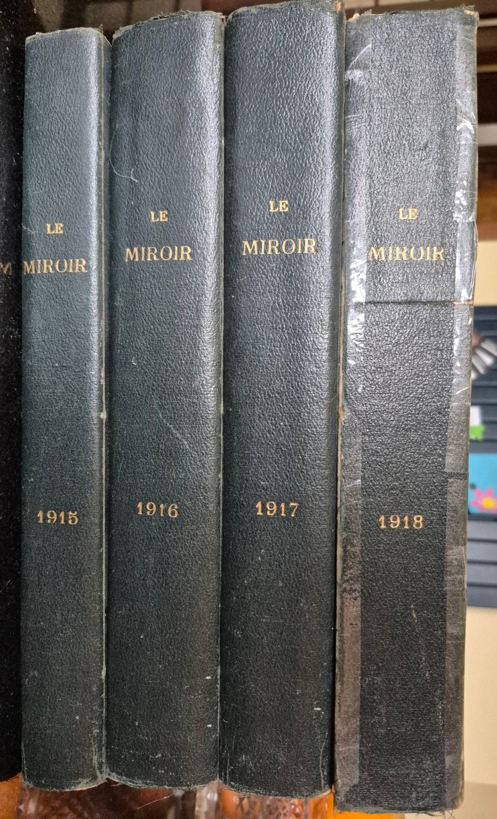 Oude verzamelboeken van kranten van 'LE MIROIR', Ophalen, Krant
