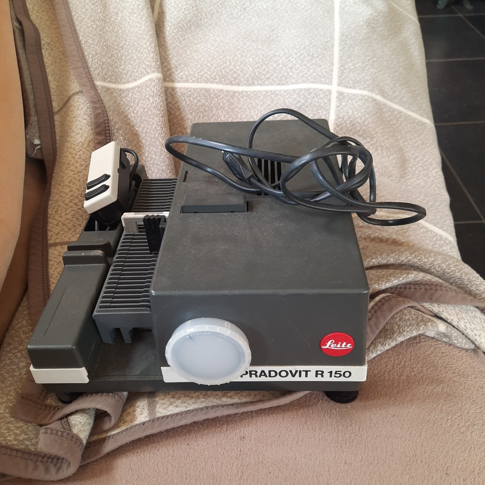 La machine de Dia. Ça marche ! Ampoule ok., Enlèvement ou Envoi, Utilisé