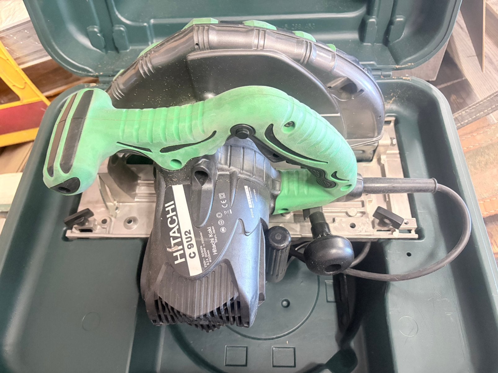 Circulaire hitachi, Bricolage & Construction, 1200 watts ou plus, 70 mm ou plus, Enlèvement, Utilisé