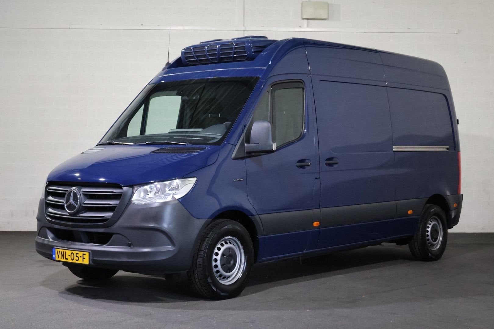 Mercedes-Benz eSprinter L2 H2 55 kWh Koelwagen, Auto's, Automaat, Blauw, Electronic Stability Program (ESP), Mercedes-Benz