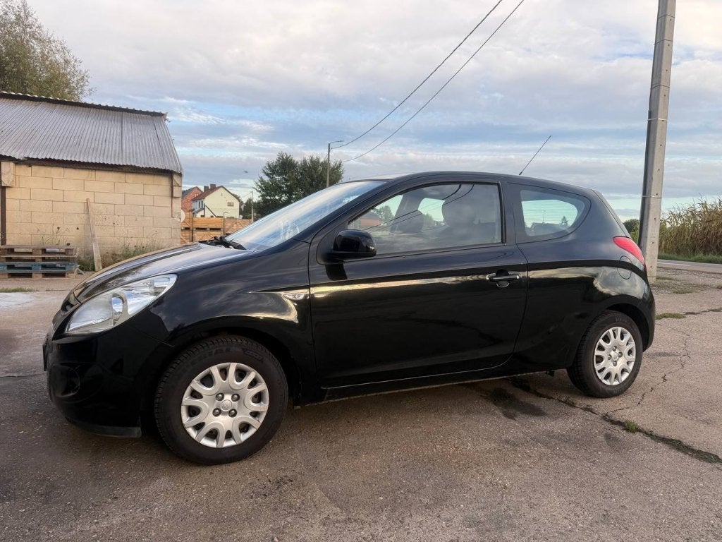Hyundai i20 1.2 essence, Inspection avant vente, Autos, 57 kW, Euro 5, Achat, Entreprise