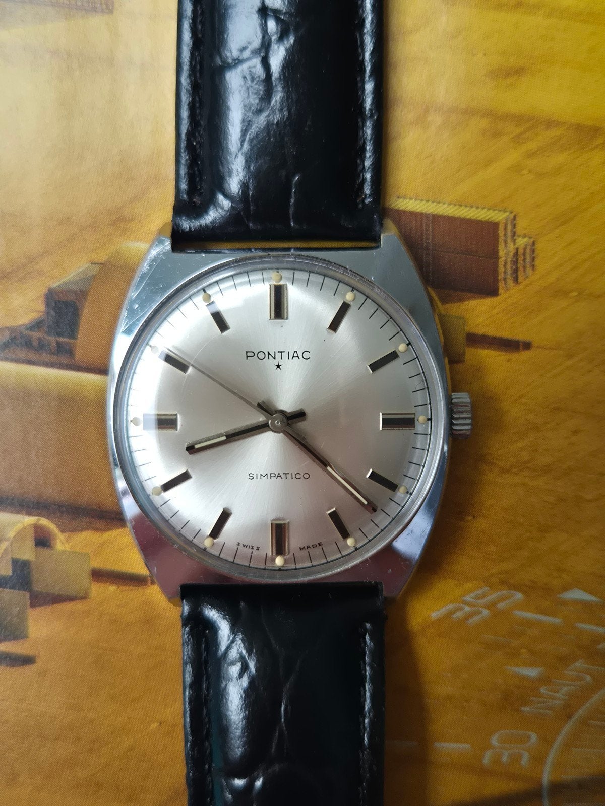 Montre vintage Pontiac Simpatico collection 1960, Bijoux, Sacs & Beauté, Montre-bracelet, Autres marques, Cuir, Acier