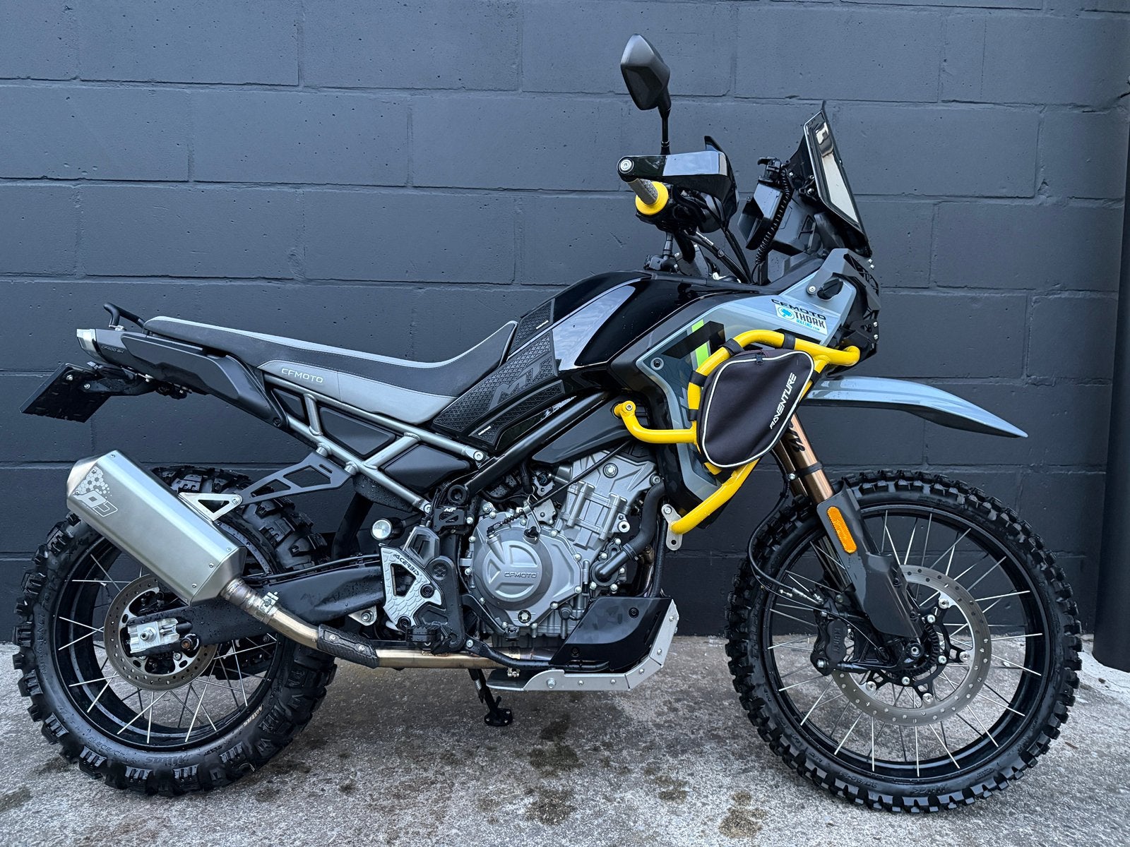 Cf450mt, Motoren, 450 cc, LED Verlichting, 2 cilinders, Occasion