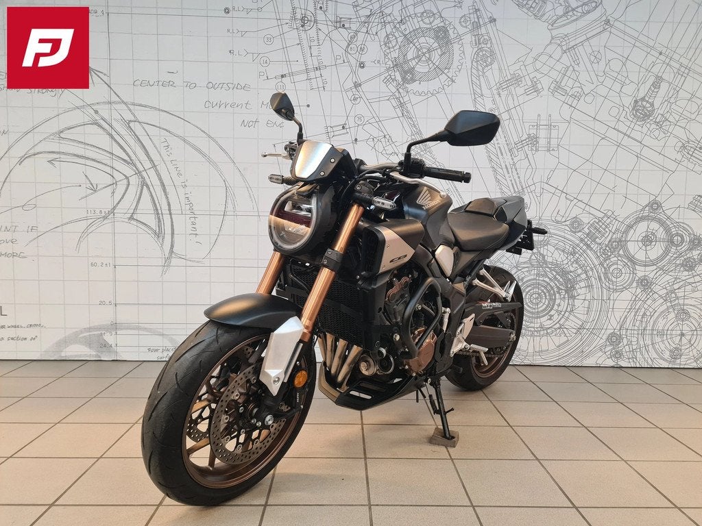 Honda CB650R E-Clutch (année de construction 2024), Entreprise, Plus de 35 kW, 650 cm³, Autre