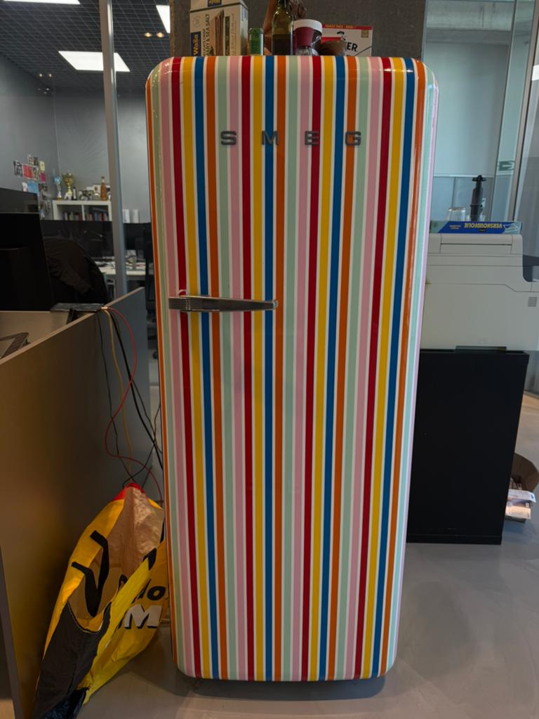 SMEG Koelkast, Elektronische apparatuur, Koelkasten en IJskasten, 200 liter of meer, Ophalen, Gebruikt, Met vriesvak