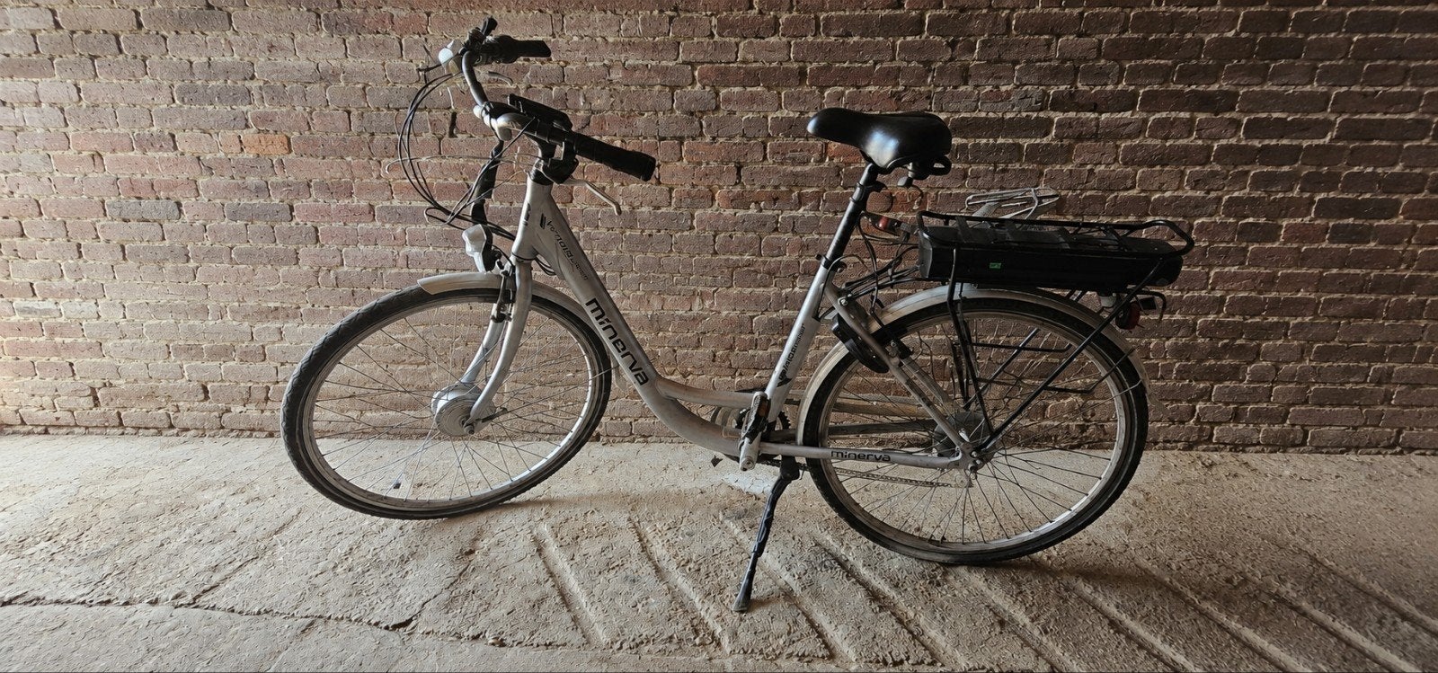 Minerva Fiets (Electriciteit), Enlèvement